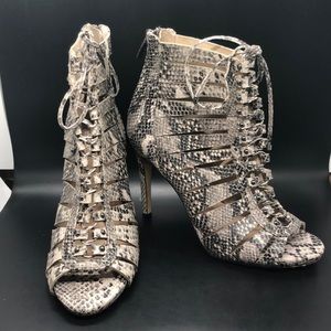 Vince Camuto Snake print lace up Open Toe cut out ankle Booties Size 8